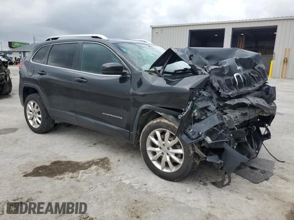 ✅ 2014 Jeep Cherokee Limited • VIN: 1C4PJMDB0EW190675 • Lot: 83855705. Listed on Copart with 93,280 mi. Free auction sales archive from the USA and detailed vehicle history report at DreamBid. Image 4.