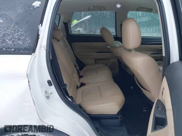 2016 Mitsubishi Outlander SE с VIN JA4AZ3A33GZ002152, выставлен на аукционе IAAI как лот 41602038 с пробегом 103 461 миль миль и . История ставок и продаж доступна на DreamBid. Изображение 8.