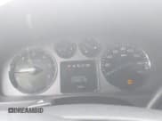 ✅ 2008 Cadillac Escalade • VIN: 1GYEC638X8R132914 • Lot: 42743713. Wystawiony na IAAI z przebiegiem 231 802 mil. Bezpłatny archiwum sprzedaży aukcyjnych z USA i szczegółowy raport historii pojazdu na DreamBid. Zdjęcie 7.