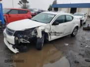 ✅ 2010 Dodge Avenger R/T • VIN: 1B3CC5FBXAN111106 • Lot: 86067084. Wystawiony na Copart z przebiegiem 82 551 mil. Bezpłatny archiwum sprzedaży aukcyjnych z USA i szczegółowy raport historii pojazdu na DreamBid. Zdjęcie 1.