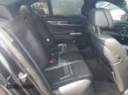 ✅ 2014 BMW 7 Series 750i xDrive • VIN: WBAYB6C59ED225179 • Lot: 72064245. Wystawiony na Copart z przebiegiem 117 561 mil. Bezpłatny archiwum sprzedaży aukcyjnych z USA i szczegółowy raport historii pojazdu na DreamBid. Zdjęcie 10.