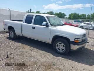 ✅ 2000 Chevrolet Silverado 1500 LS • VIN: 2GCEK19V8Y1297314 • Lot: 42585159. Wystawiony na IAAI z przebiegiem 217 239 mil mil. Skorzystaj z bezpłatnego archiwum sprzedaży aukcyjnych z USA i zobacz szczegółowy raport historii pojazdu na DreamBid. Zdjęcie 1.
