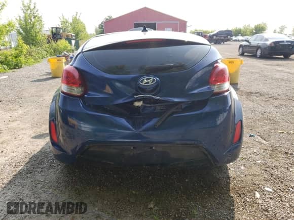 ✅ 2016 Hyundai Veloster • VIN: KMHTC6AD3GU294050 • Lot: 56909725. Wystawiony na Copart z przebiegiem Nie podano. Bezpłatny archiwum sprzedaży aukcyjnych z USA i szczegółowy raport historii pojazdu na DreamBid. Zdjęcie 6.