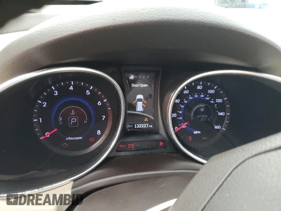 ✅ 2013 Hyundai Santa Fe Sport • VIN: 5XYZW3LA1DG026313 • Лот: 90320315. Опубликован ранее на Copart с пробегом 132 227 миль. Бесплатный доступ к архиву аукционных продаж из США и подробный отчёт об истории автомобиля на DreamBid. Изображение 9.