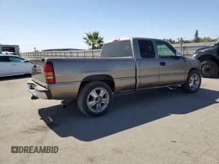 ✅ 2002 Chevrolet Silverado 1500 LS • VIN: 2GCEC19V821185987 • Лот: 73249414. Опубликован ранее на Copart с пробегом 188 955 миль. Бесплатный доступ к архиву аукционных продаж из США и подробный отчёт об истории автомобиля на DreamBid. Изображение 3.
