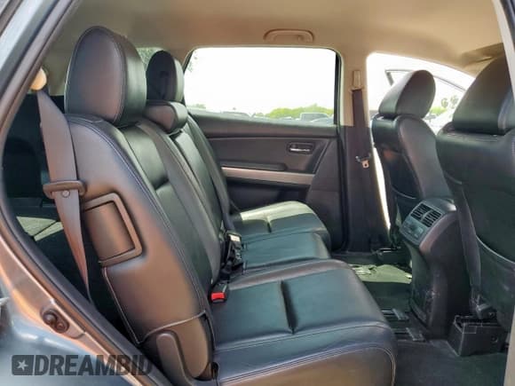 ✅ 2012 Mazda CX-9 Grand Touring • VIN: JM3TB2DA1C0333700 • Lot: 81105315. Wystawiony na Copart z przebiegiem 111 113 mil. Bezpłatny archiwum sprzedaży aukcyjnych z USA i szczegółowy raport historii pojazdu na DreamBid. Zdjęcie 11.