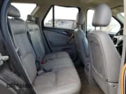 ✅ 2006 Saturn VUE • VIN: 5GZCZ63486S835957 • Lot: 48128105. Wystawiony na Copart z przebiegiem 253 736 mil. Bezpłatny archiwum sprzedaży aukcyjnych z USA i szczegółowy raport historii pojazdu na DreamBid. Zdjęcie 11.