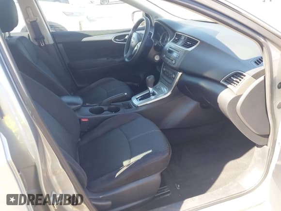 ✅ 2014 Nissan Sentra S • VIN: 3N1AB7AP1EY235560 • Lot: 42224083. Wystawiony na IAAI z przebiegiem 121 279 mil. Bezpłatny archiwum sprzedaży aukcyjnych z USA i szczegółowy raport historii pojazdu na DreamBid. Zdjęcie 5.