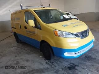 ✅ 2020 Nissan NV200 SV • VIN: 3N6CM0KN3LK709901 • Lot: 41825203. Wystawiony na IAAI z przebiegiem 69 115 mil. Bezpłatny archiwum sprzedaży aukcyjnych z USA i szczegółowy raport historii pojazdu na DreamBid. Zdjęcie 1.