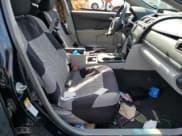 ✅ 2014 Toyota Camry SE • VIN: 4T1BF1FK5EU441009 • Лот: 54555275. Опубликован ранее на Copart с пробегом 165 843 миль. Бесплатный доступ к архиву аукционных продаж из США и подробный отчёт об истории автомобиля на DreamBid. Изображение 7.