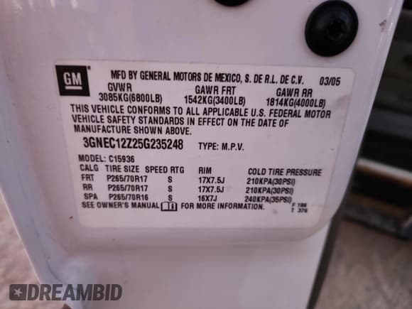 ✅ 2005 Chevrolet Avalanche LS • VIN: 3GNEC12Z25G235248 • Lot: 90607135. Listed on Copart with 202,740 mi. Free auction sales archive from the USA and detailed vehicle history report at DreamBid. Image 12.