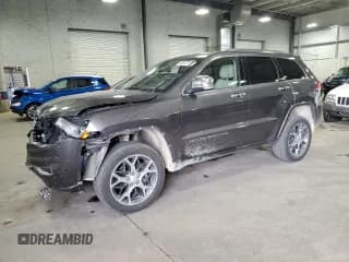 ✅ 2020 Jeep Grand Cherokee High Altitude • VIN: 1C4RJFCG7LC139304 • Лот: 50633725. Опубликован ранее на Copart с пробегом 75 226 миль. Бесплатный доступ к архиву аукционных продаж из США и подробный отчёт об истории автомобиля на DreamBid. Изображение 1.