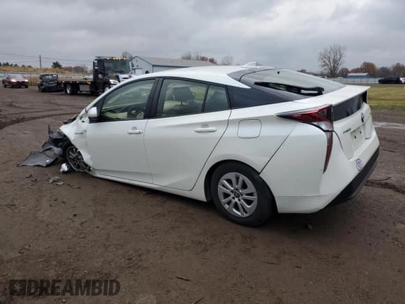✅ 2016 Toyota Prius Two • VIN: JTDKBRFU8G3008826 • Lot: 91670155. Wystawiony na Copart z przebiegiem 106 568 mil. Bezpłatny archiwum sprzedaży aukcyjnych z USA i szczegółowy raport historii pojazdu na DreamBid. Zdjęcie 2.
