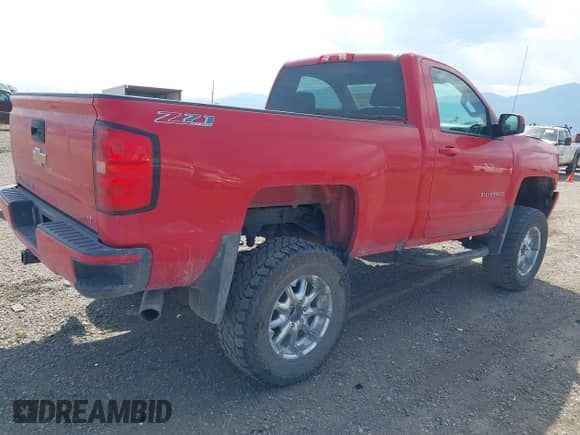 2016 Chevrolet Silverado 1500 LT с VIN 1GCNKREC6GZ190464, выставлен на аукционе IAAI как лот 43151210 с пробегом 100 930 миль миль и . История ставок и продаж доступна на DreamBid. Изображение 4.