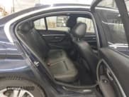 ✅ 2016 BMW 3 Series 328i xDrive • VIN: WBA8E3C52GK501979 • Lot: 41691109. Wystawiony na IAAI z przebiegiem 76 289 mil. Bezpłatny archiwum sprzedaży aukcyjnych z USA i szczegółowy raport historii pojazdu na DreamBid. Zdjęcie 8.