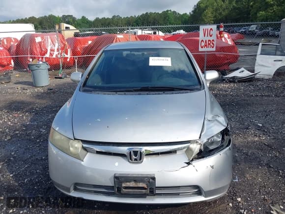 ✅ 2006 Honda Civic LX • VIN: 1HGFA16536L051811 • Лот: 42281038. Опубликован ранее на IAAI с пробегом 320 811 миль. Бесплатный доступ к архиву аукционных продаж из США и подробный отчёт об истории автомобиля на DreamBid. Изображение 6.