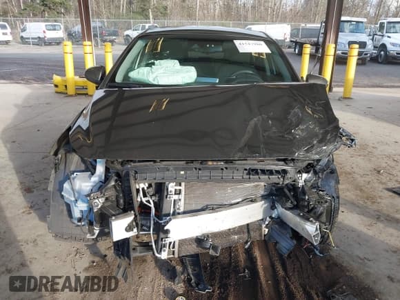 ✅ 2020 Hyundai Ioniq SE • VIN: KMHC75LC9LU235825 • Lot: 41547980. Wystawiony na IAAI z przebiegiem 71 749 mil. Bezpłatny archiwum sprzedaży aukcyjnych z USA i szczegółowy raport historii pojazdu na DreamBid. Zdjęcie 12.