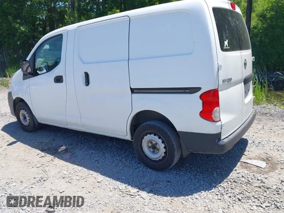 ✅ 2015 Nissan NV200 SV • VIN: 3N6CM0KN2FK691055 • Lot: 42513260. Listed on IAAI with 78,100 mi. Free auction sales archive from the USA and detailed vehicle history report at DreamBid. Image 3.