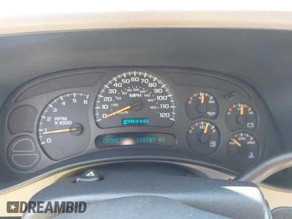 ✅ 2004 Chevrolet Suburban LS • VIN: 1GNEC16Z14J112645 • Лот: 41699031. Опубликован ранее на IAAI с пробегом 105 707 миль. Бесплатный доступ к архиву аукционных продаж из США и подробный отчёт об истории автомобиля на DreamBid. Изображение 7.