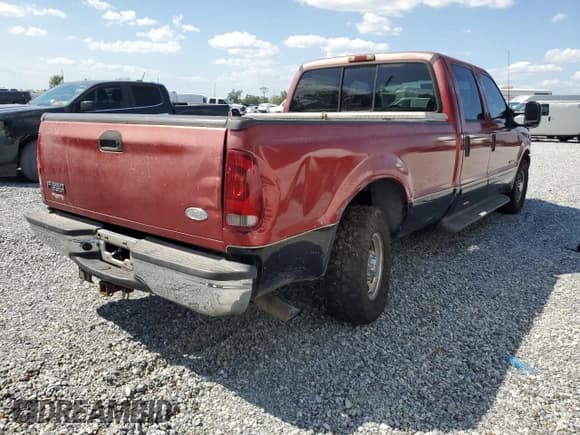 ✅ 2001 Ford F-350 XL • VIN: 1FTSW30F91ED69179 • Lot: 50780455. Listed on Copart with 217,467 mi. Free auction sales archive from the USA and detailed vehicle history report at DreamBid. Image 3.