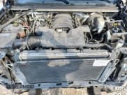 ✅ 2018 Chevrolet Tahoe LS • VIN: 1GNSCAKCXJR203480 • Lot: 90220355. Wystawiony na Copart z przebiegiem 115 171 mil. Bezpłatny archiwum sprzedaży aukcyjnych z USA i szczegółowy raport historii pojazdu na DreamBid. Zdjęcie 12.