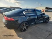 ✅ 2017 Jaguar XE 25t Prestige • VIN: SAJAE4BGXHA966645 • Lot: 89921285. Wystawiony na Copart z przebiegiem 101 644 mil. Bezpłatny archiwum sprzedaży aukcyjnych z USA i szczegółowy raport historii pojazdu na DreamBid. Zdjęcie 3.