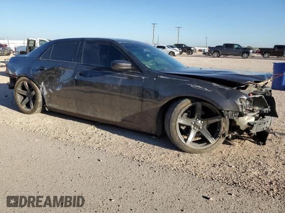 ✅ 2016 Chrysler 300 S • VIN: 2C3CCABT2GH278104 • Lot: 67973634. Listed on Copart with 42,278 mi. Free auction sales archive from the USA and detailed vehicle history report at DreamBid. Image 4.