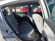 ✅ 2012 Nissan Sentra 2.0 • VIN: 3N1AB6AP6CL651883 • Lot: 43252318. Wystawiony na IAAI z przebiegiem 109 716 mil. Bezpłatny archiwum sprzedaży aukcyjnych z USA i szczegółowy raport historii pojazdu na DreamBid. Zdjęcie 8.