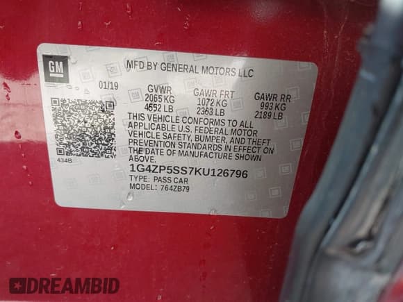 ✅ 2019 Buick LaCrosse Essence • VIN: 1G4ZP5SS7KU126796 • Lot: 42436196. Wystawiony na IAAI z przebiegiem 78 687 mil. Bezpłatny archiwum sprzedaży aukcyjnych z USA i szczegółowy raport historii pojazdu na DreamBid. Zdjęcie 9.