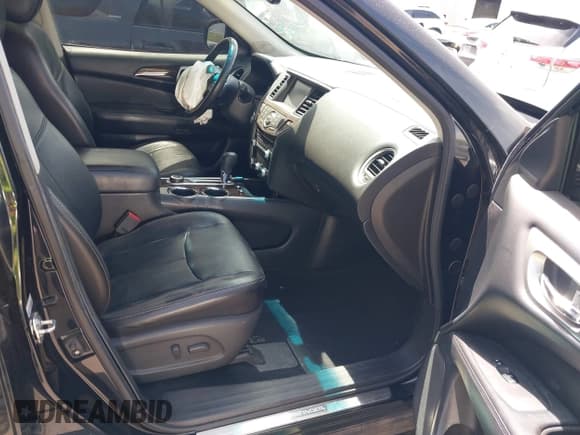 ✅ 2013 Nissan Pathfinder SL • VIN: 5N1AR2MMXDC681111 • Lot: 42126475. Listed on IAAI with 125,814 mi. Free auction sales archive from the USA and detailed vehicle history report at DreamBid. Image 5.