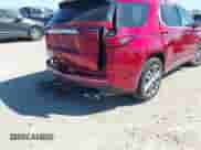 2022 Chevrolet Traverse High Country z VIN 1GNERNKW5NJ151841, wystawiony jako IAAI lot #41829843 z przebiegiem 24 758 mil mil oraz . Historia ofert i sprzedaży dostępna na DreamBid. Obrazek 6.