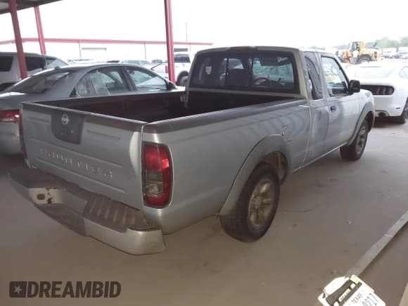 ✅ 2002 Nissan Frontier XE • VIN: 1N6DD26S32C380427 • Лот: 41688054. Опубликован ранее на IAAI с пробегом 231 852 миль. Бесплатный доступ к архиву аукционных продаж из США и подробный отчёт об истории автомобиля на DreamBid. Изображение 4.