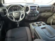 ✅ 2020 Chevrolet Silverado 1500 LT • VIN: 3GCPWCED1LG298634 • Lot: 91803635. Wystawiony na Copart z przebiegiem 172 214 mil. Bezpłatny archiwum sprzedaży aukcyjnych z USA i szczegółowy raport historii pojazdu na DreamBid. Zdjęcie 8.