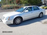 ✅ 2011 Cadillac DTS Premium Collection • VIN: 1G6KH5E61BU128855 • Lot: 43391281. Wystawiony na IAAI z przebiegiem 167 526 mil. Bezpłatny archiwum sprzedaży aukcyjnych z USA i szczegółowy raport historii pojazdu na DreamBid. Zdjęcie 2.