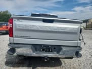 ✅ 2019 Chevrolet Silverado 1500 LTZ • VIN: 1GCUYGEL3KZ180689 • Lot: 81841185. Wystawiony na Copart z przebiegiem 116 046 mil. Bezpłatny archiwum sprzedaży aukcyjnych z USA i szczegółowy raport historii pojazdu na DreamBid. Zdjęcie 6.