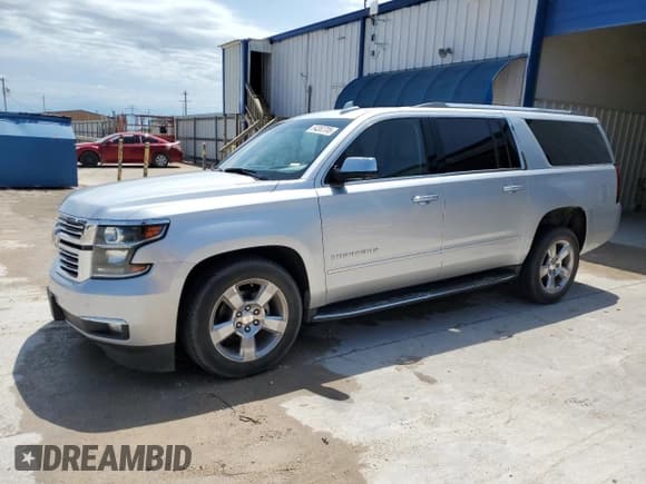 ✅ 2018 Chevrolet Suburban Premier • VIN: 1GNSCJKC1JR141404 • Lot: 54263705. Wystawiony na Copart z przebiegiem 200 571 mil. Bezpłatny archiwum sprzedaży aukcyjnych z USA i szczegółowy raport historii pojazdu na DreamBid. Zdjęcie 1.