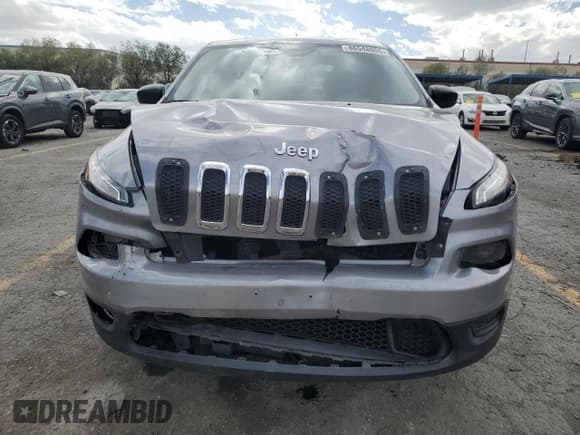 ✅ 2015 Jeep Cherokee Sport • VIN: 1C4PJLAB2FW525628 • Lot: 86548055. Listed on Copart with 97,066 mi. Free auction sales archive from the USA and detailed vehicle history report at DreamBid. Image 5.