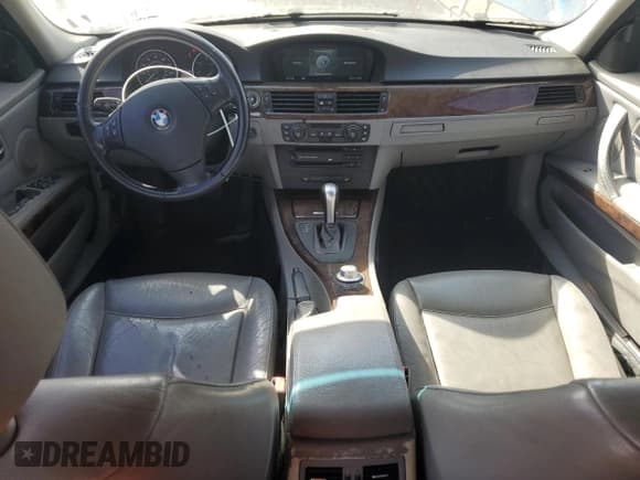 ✅ 2006 BMW 3 Series 325i • VIN: WBAVB13546KX44501 • Lot: 80609955. Listed on Copart with 136,688 mi. Free auction sales archive from the USA and detailed vehicle history report at DreamBid. Image 8.