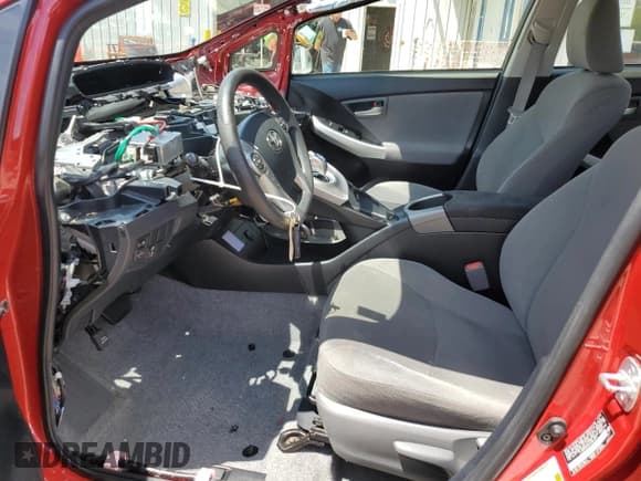 ✅ 2015 Toyota Prius Two • VIN: JTDKN3DU5F0485253 • Lot: 57602625. Listed on Copart with 155,630 mi. Free auction sales archive from the USA and detailed vehicle history report at DreamBid. Image 7.