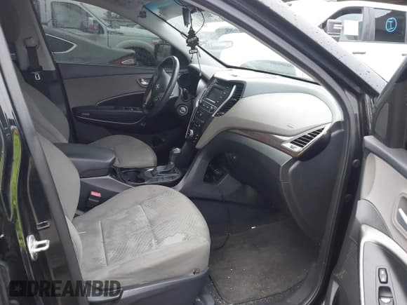 ✅ 2017 Hyundai Santa Fe 2.4L • VIN: 5NMZTDLB7HH044706 • Lot: 43368498. Listed on IAAI with 121,125 mi. Free auction sales archive from the USA and detailed vehicle history report at DreamBid. Image 5.