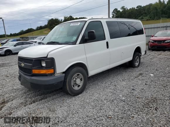 ✅ 2014 Chevrolet Express Cargo • VIN: 1GCWGFCG2E1202504 • Lot: 81658295. Listed on Copart with 196,316 mi. Free auction sales archive from the USA and detailed vehicle history report at DreamBid. Image 1.