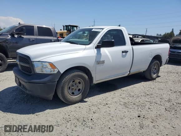 2017 Ram 1500 Tradesman с VIN 3C6JR6DG3HG622322, выставлен на аукционе Copart как лот 66695445 с пробегом 79 372 миль миль и Чистый • Clean title. История ставок и продаж доступна на DreamBid. Изображение 1.