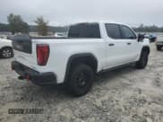 ✅ 2023 GMC Sierra 1500 AT4X • VIN: 3GTUUFEL6PG353117 • Лот: 84397305. Опубликован ранее на Copart с пробегом 17 113 миль. Бесплатный доступ к архиву аукционных продаж из США и подробный отчёт об истории автомобиля на DreamBid. Изображение 3.