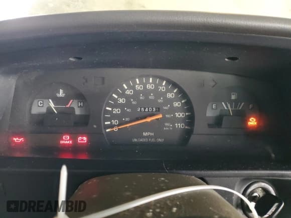 ✅ 1995 Toyota Pickup • VIN: JT4RN81A4S5207818 • Lot: 68381985. Wystawiony na Copart z przebiegiem 254 035 mil. Bezpłatny archiwum sprzedaży aukcyjnych z USA i szczegółowy raport historii pojazdu na DreamBid. Zdjęcie 9.