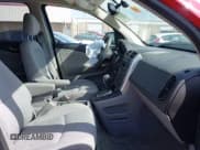 ✅ 2006 Saturn VUE • VIN: 5GZCZ33D86S848562 • Lot: 41884495. Wystawiony na IAAI z przebiegiem 151 874 mil. Bezpłatny archiwum sprzedaży aukcyjnych z USA i szczegółowy raport historii pojazdu na DreamBid. Zdjęcie 5.