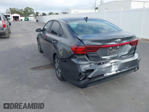 ✅ 2019 Kia Forte LXS • VIN: 3KPF24AD5KE059925 • Lot: 43833314. Listed on IAAI with 86,572 mi. Free auction sales archive from the USA and detailed vehicle history report at DreamBid. Image 3.