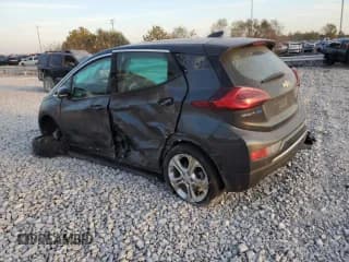 ✅ 2017 Chevrolet Bolt EV LT • VIN: 1G1FW6S09H4155099 • Lot: 77314734. Wystawiony na Copart z przebiegiem Nie podano. Bezpłatny archiwum sprzedaży aukcyjnych z USA i szczegółowy raport historii pojazdu na DreamBid. Zdjęcie 2.