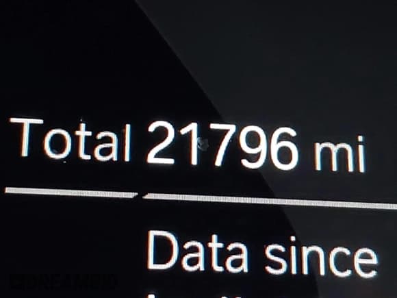 ✅ 2023 BMW M4 Competition xDrive • VIN: WBS33BA01PCL30830 • Lot: 41402469. Listed on IAAI with 21,796 mi. Free auction sales archive from the USA and detailed vehicle history report at DreamBid. Image 7.