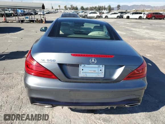 ✅ 2019 Mercedes-Benz SL 550 • VIN: WDDJK7DAXKF055166 • Lot: 82319004. Wystawiony na Copart z przebiegiem 61 282 mil. Bezpłatny archiwum sprzedaży aukcyjnych z USA i szczegółowy raport historii pojazdu na DreamBid. Zdjęcie 6.