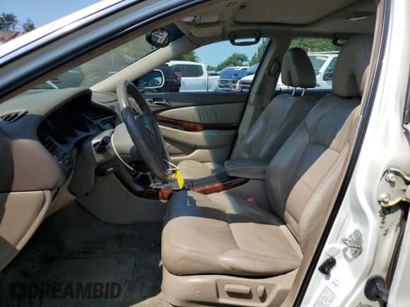 ✅ 2002 Acura TL Type S • VIN: 19UUA56962A030216 • Лот: 70097604. Опубликован ранее на Copart с пробегом 175 576 миль. Бесплатный доступ к архиву аукционных продаж из США и подробный отчёт об истории автомобиля на DreamBid. Изображение 7.